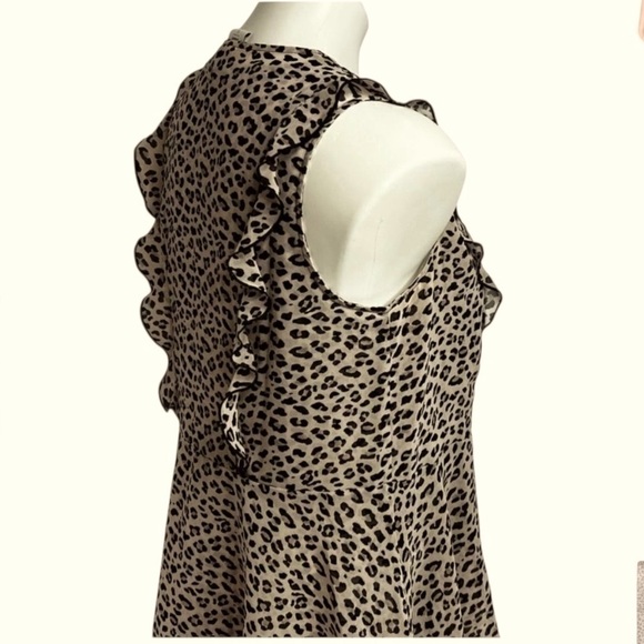 CABI 2-piece Sleeveless Leopard Ruffle Layered Tank Top Set Women's Size M - Picture 12 of 16